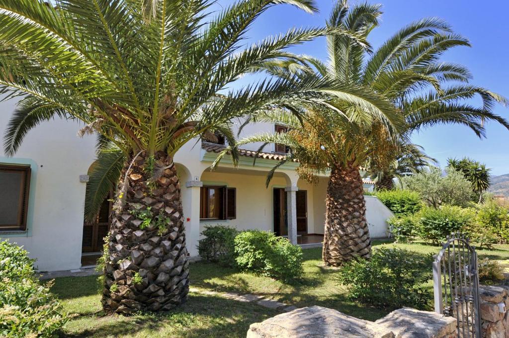 Iss Travel, Ambra Apartments - 800 M From La Cinta Beach San Teodoro  Δωμάτιο φωτογραφία