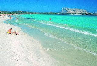 Iss Travel, Ambra Apartments - 800 M From La Cinta Beach San Teodoro  Εξωτερικό φωτογραφία